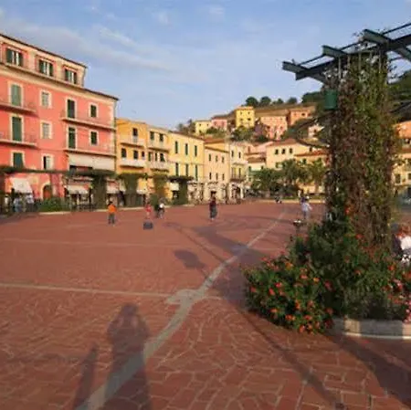 Due Torri 3* Porto Azzurro
