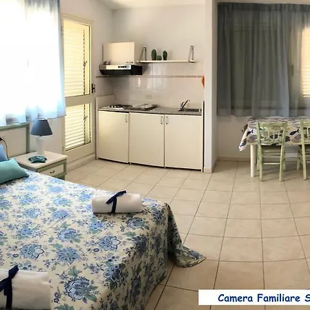 Due Torri Porto Azzurro