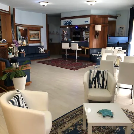 Due Torri بورتو أتْسورّو