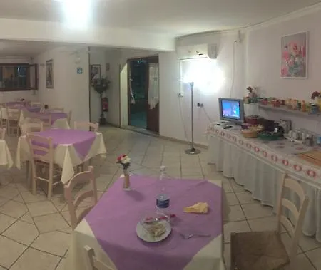 فندق Due Torri بورتو أتْسورّو